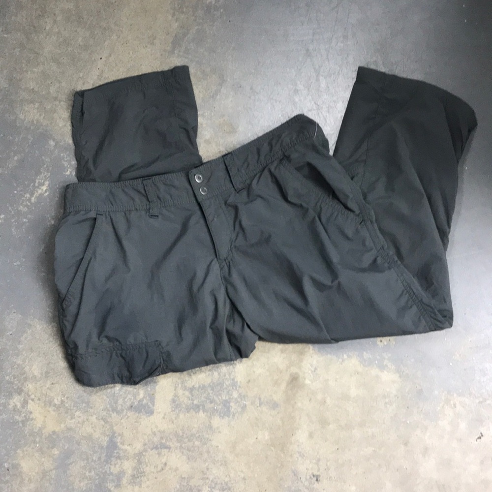 Columbia capris size 4! Bin -H9
